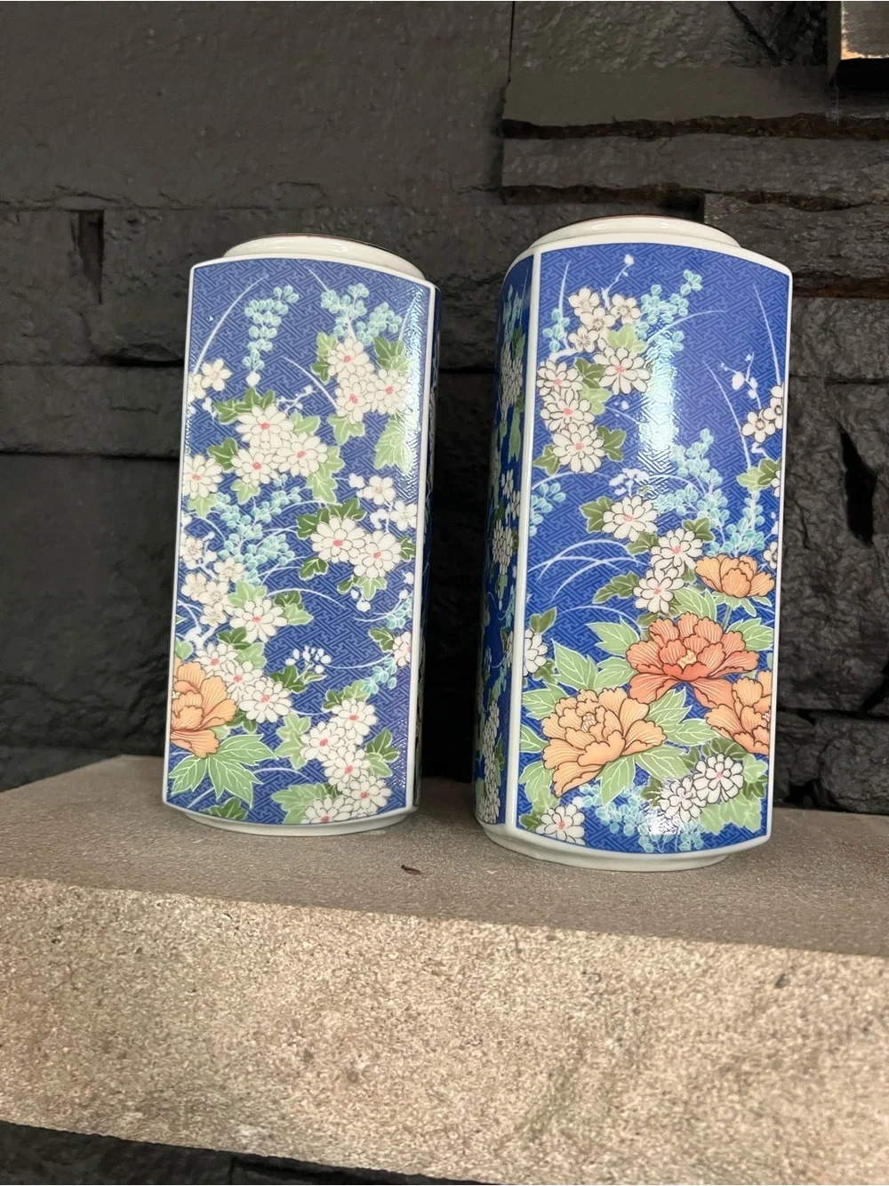 VTG Takahashi Floral Print Vase Blue 1980 Detailed set